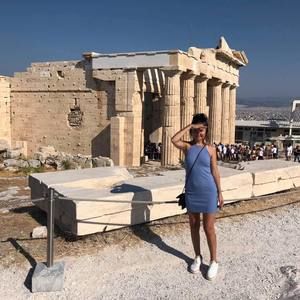 Meet your Posher, Élodie